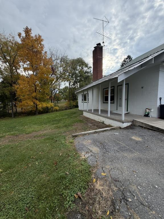 1452 Dellville Rd - Photo 2 of 16