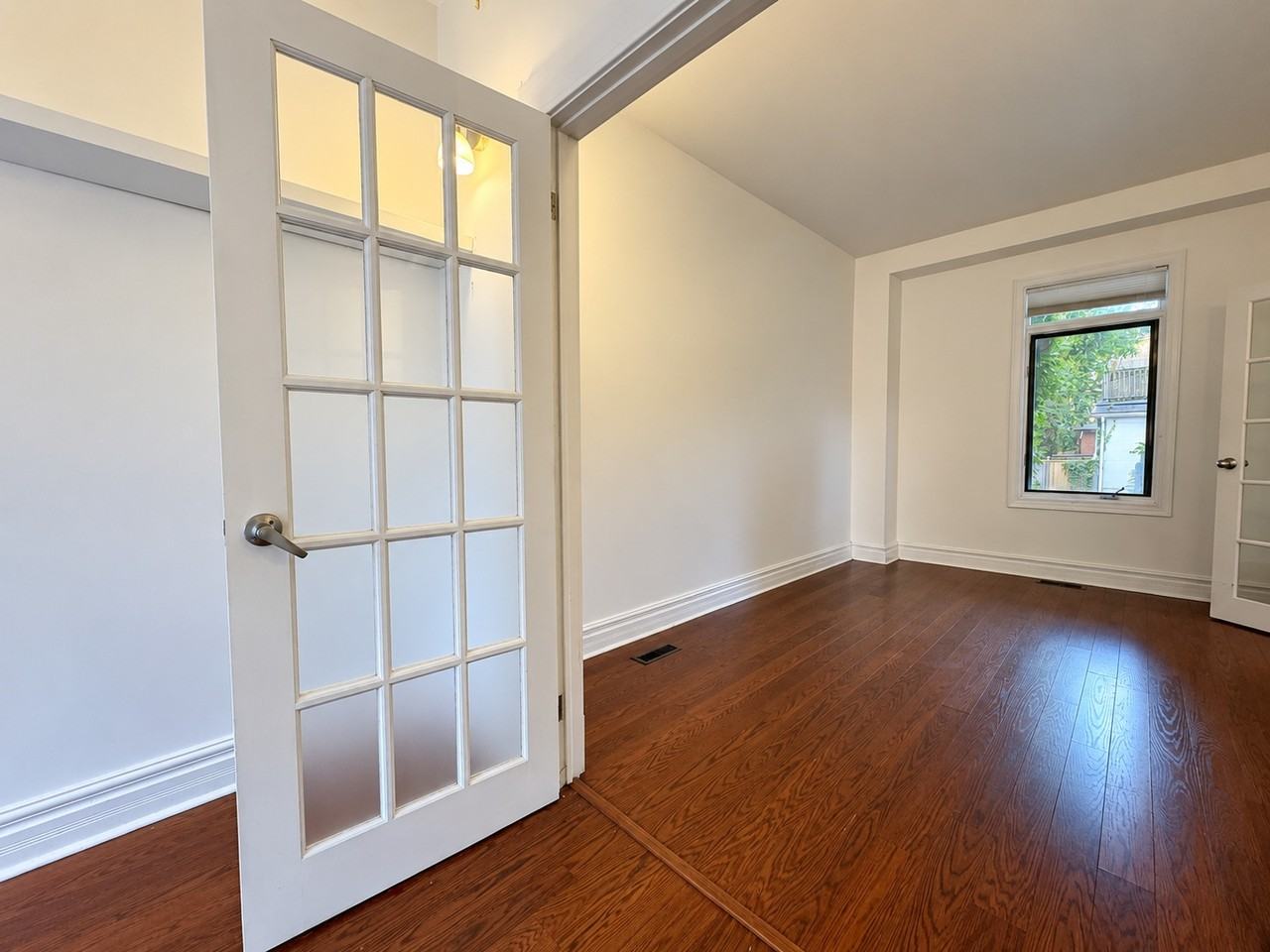 256 Keele Street #1 - Photo 5 of 10