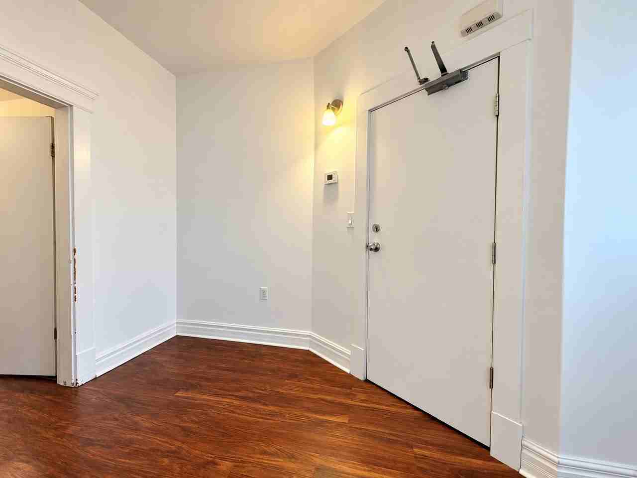 256 Keele Street #1 - Photo 7 of 10
