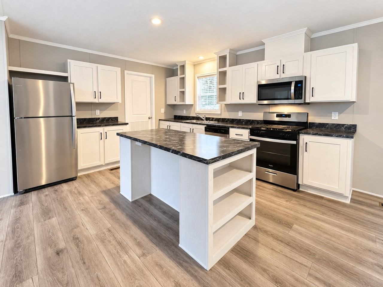 4454 Beechwood St #610 - Photo 6 of 22