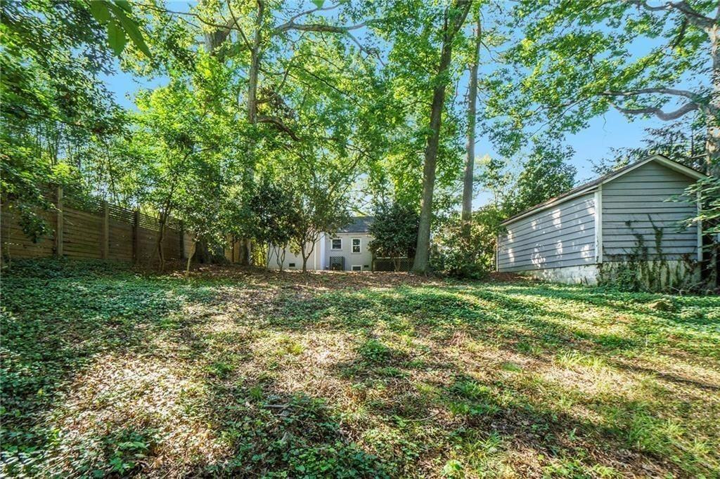526 Rock Springs Rd Ne - Photo 5 of 28