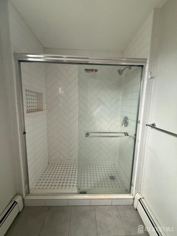 180 Brighton Ave - Photo 7 of 7