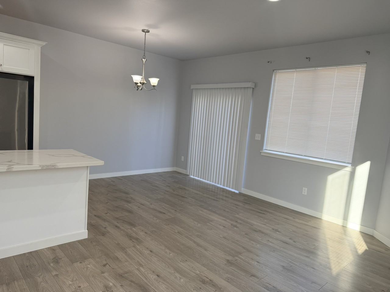 211 123rd Street South - Photo 3 of 20