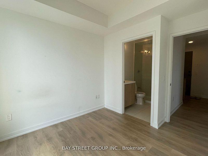 34 Tubman Avenue #1010 - Photo 6 of 10