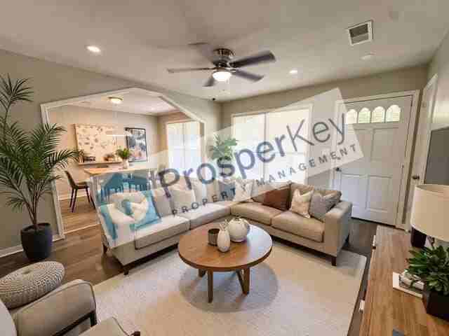 8116 Trafalgar Way - Photo 2 of 25