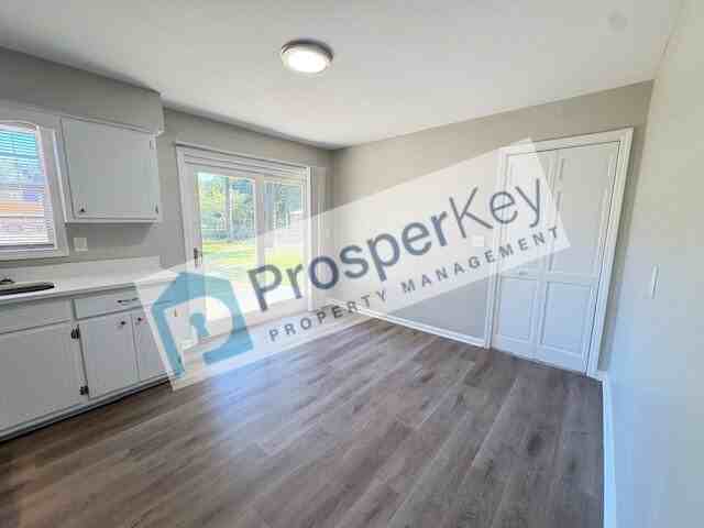 8116 Trafalgar Way - Photo 7 of 25