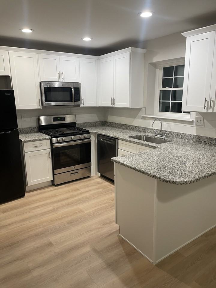 2478 Hillendale Dr #2478 - Photo 3 of 17