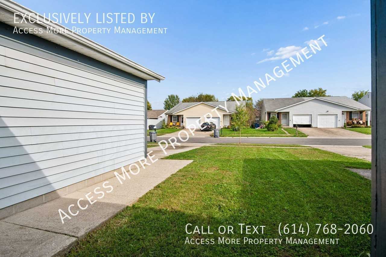 961 Westridge St - Photo 4 of 29