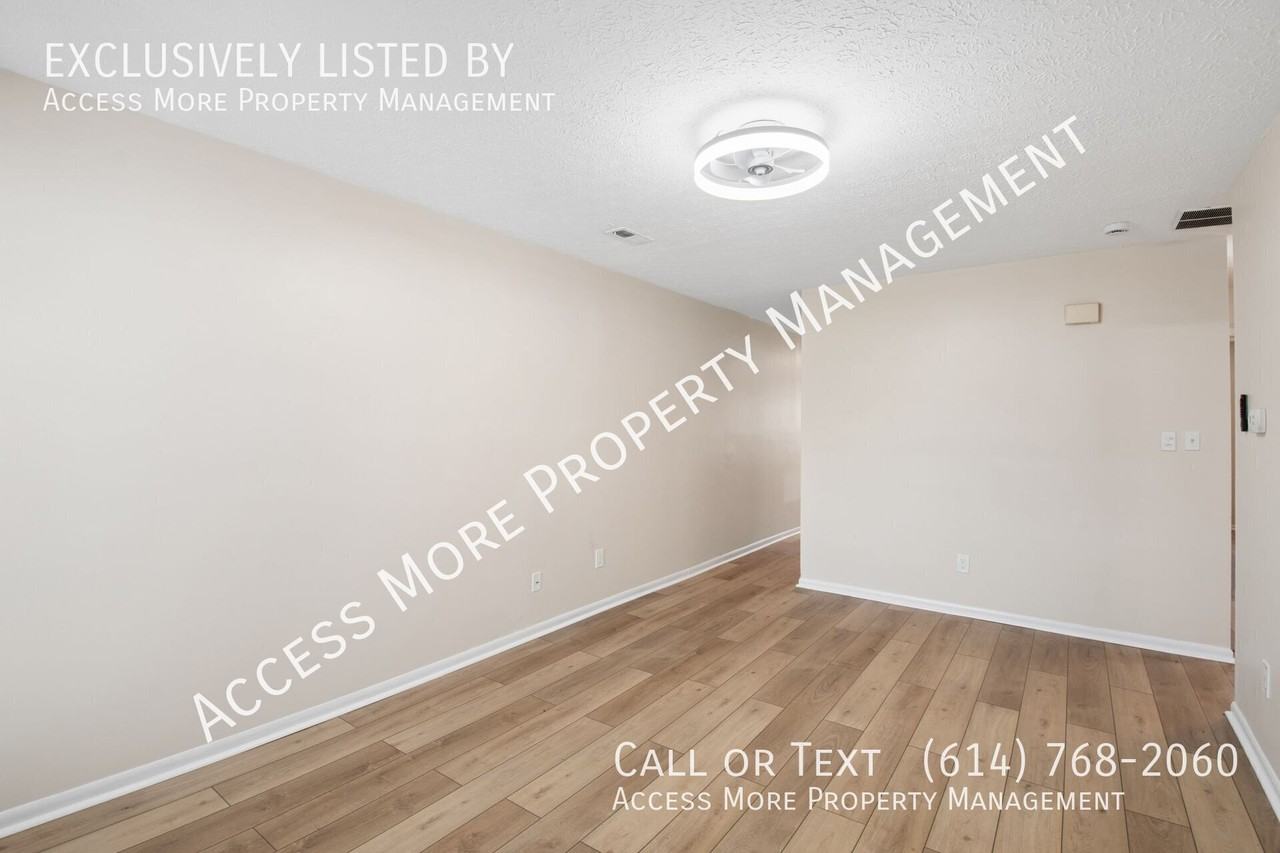 961 Westridge St - Photo 5 of 29