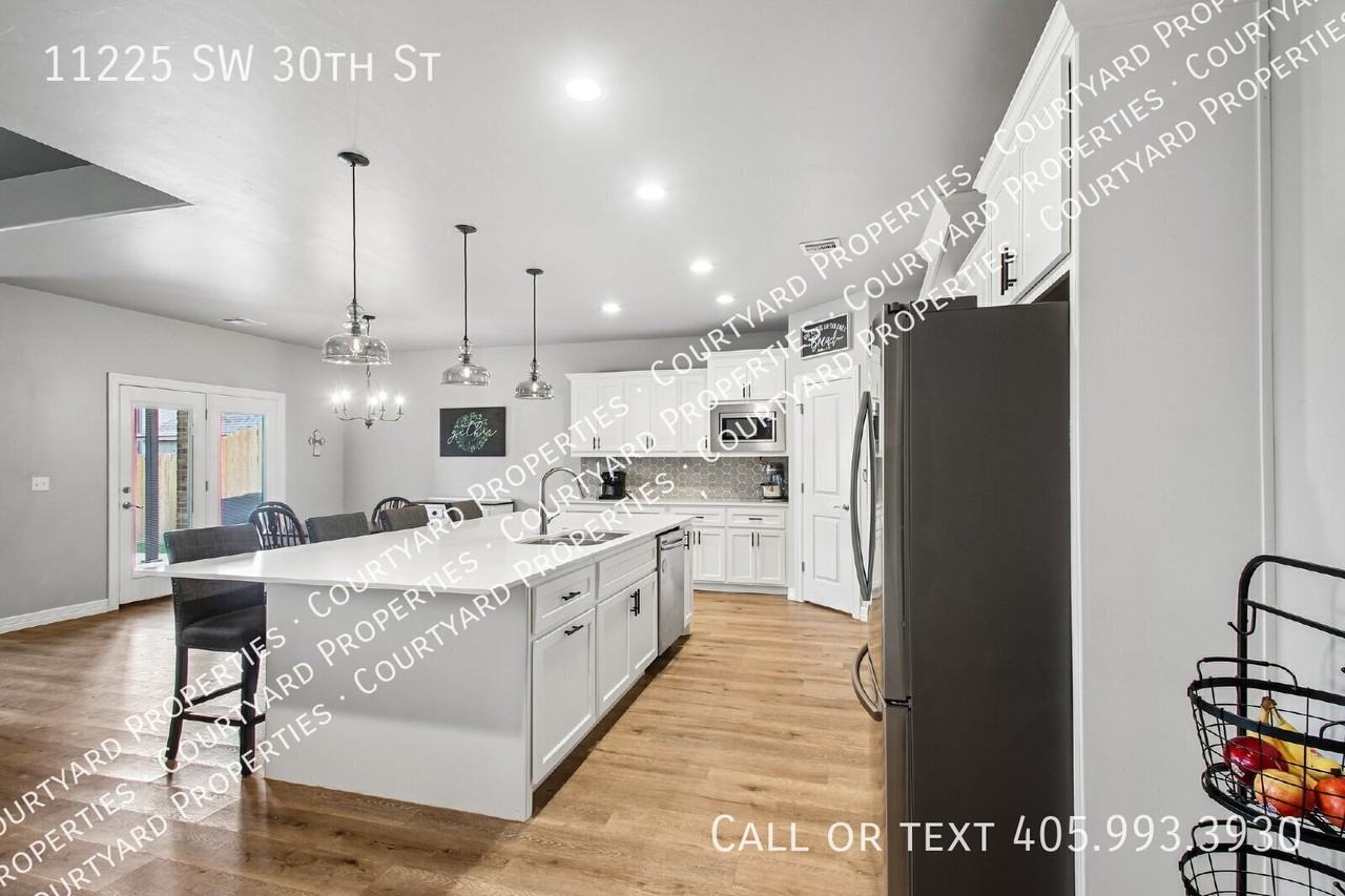 11225 Sw 30th St - Photo 7 of 33