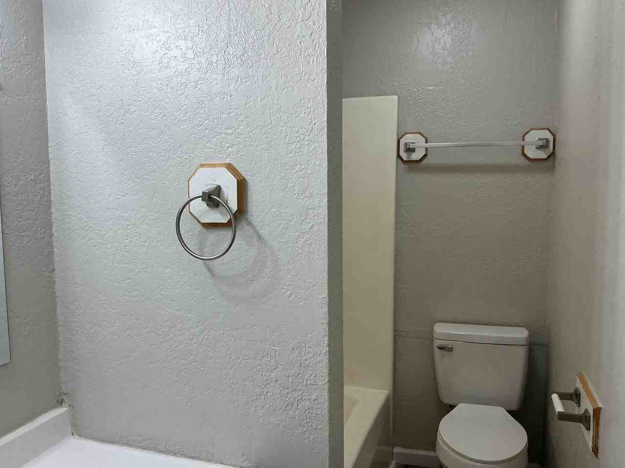 46 Camelot Cove - Photo 5 of 10