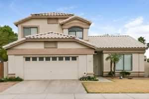 featured image of 2424 E Longhorn Pl