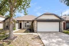19010 Dee Woods Dr - Photo 1 of 1