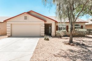 featured image of 4873 E Whitehall Dr