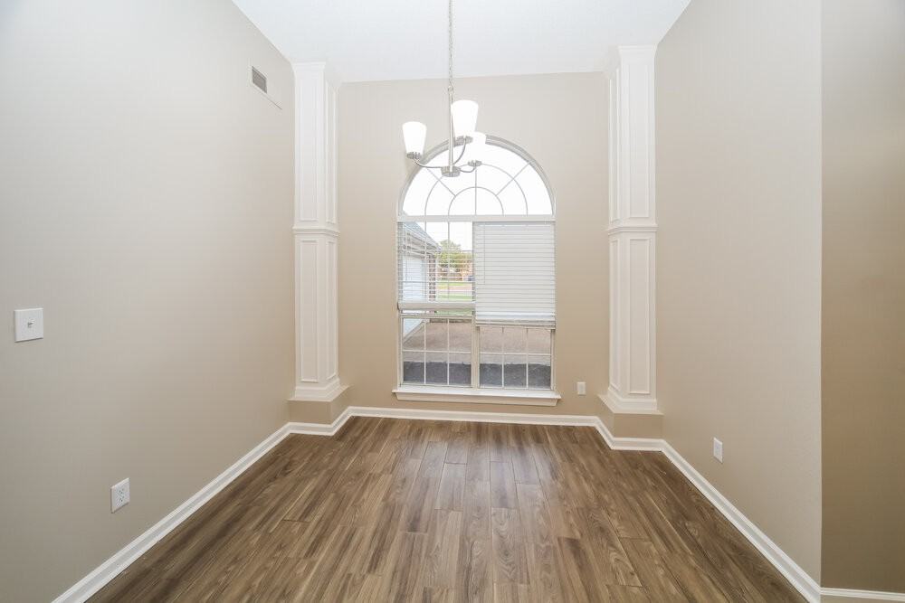 5611 Sparrow Run - Photo 6 of 17