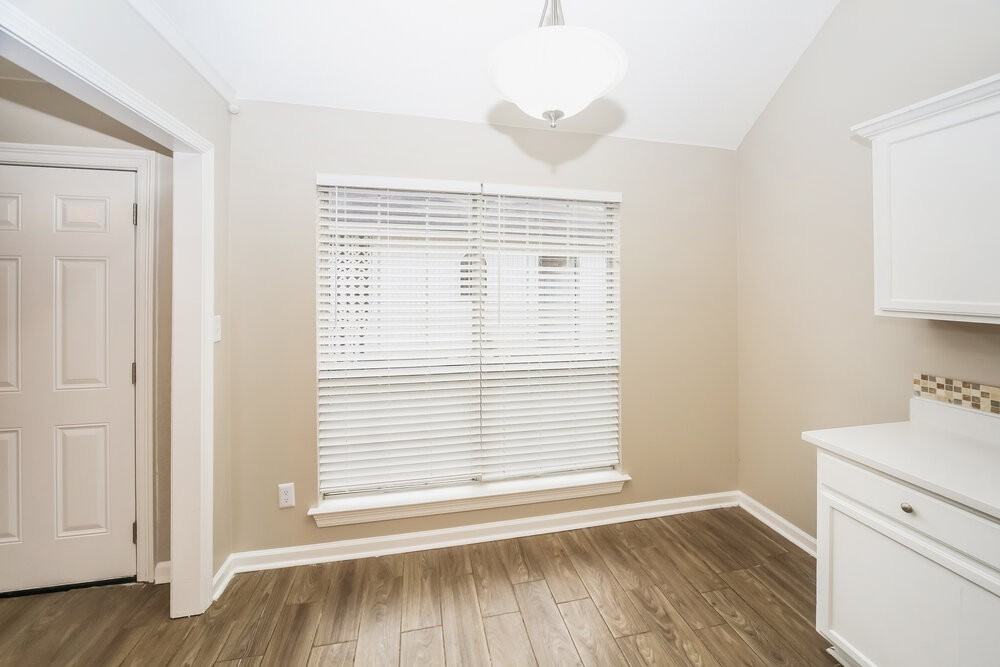 5611 Sparrow Run - Photo 7 of 17