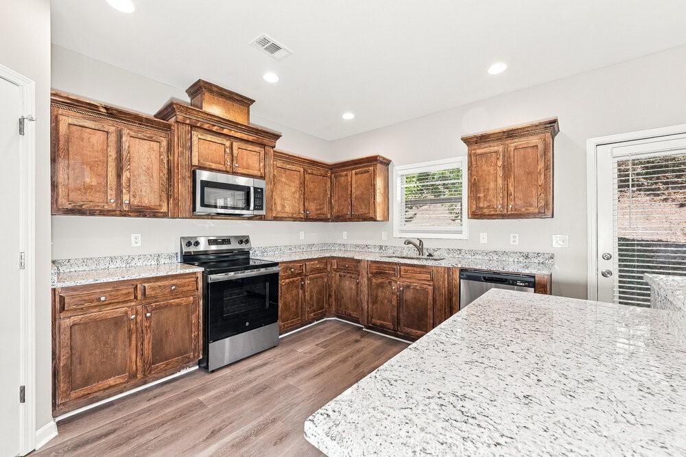 2186 Roberts View Trl - Photo 7 of 17