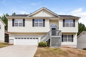 featured image of 532 Shoal Cir