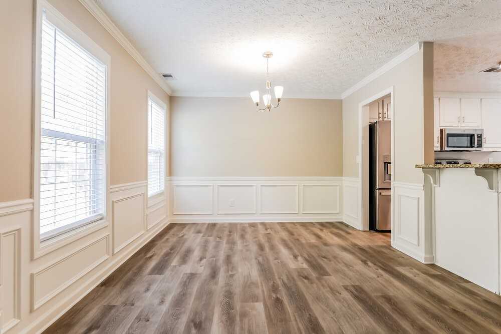 820 Chapel Hill Dr - Photo 6 of 17