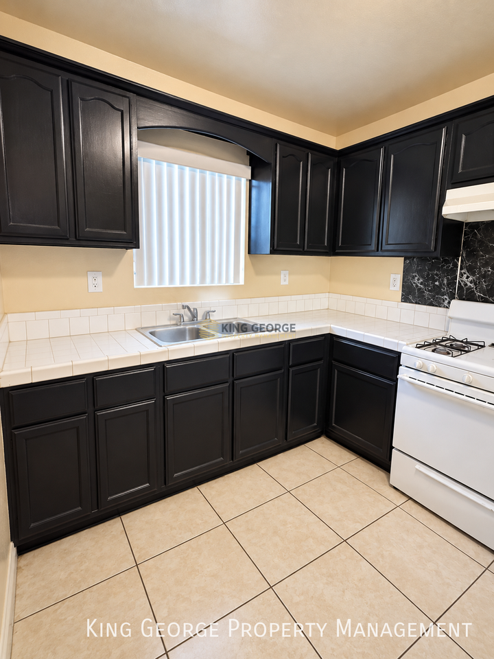 355 E Gage Ave - Photo 2 of 23