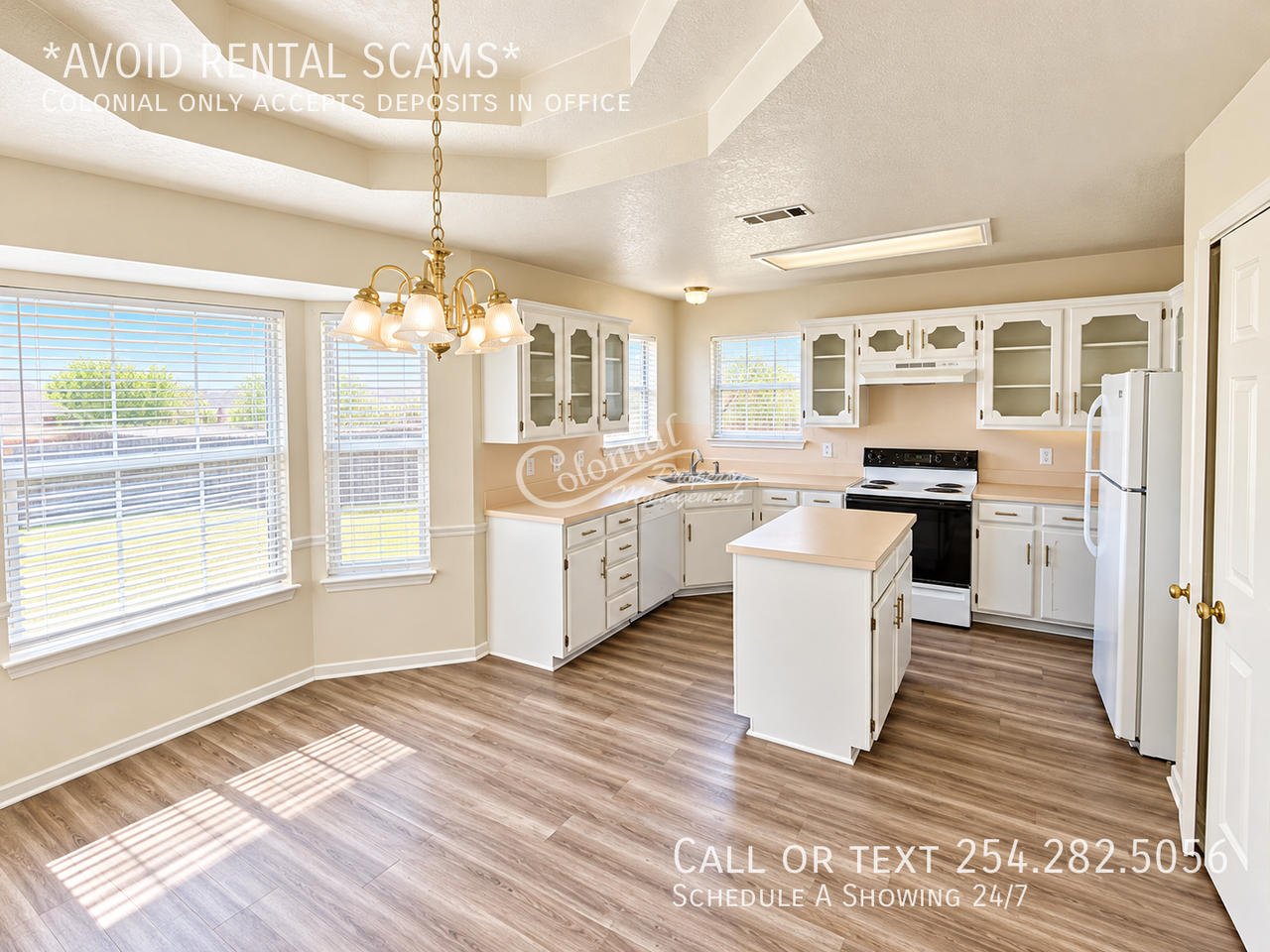 4402 Mallard Ln - Photo 3 of 11