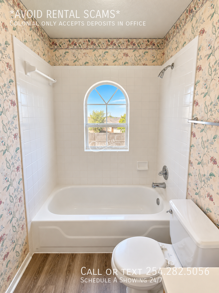 4402 Mallard Ln - Photo 6 of 11