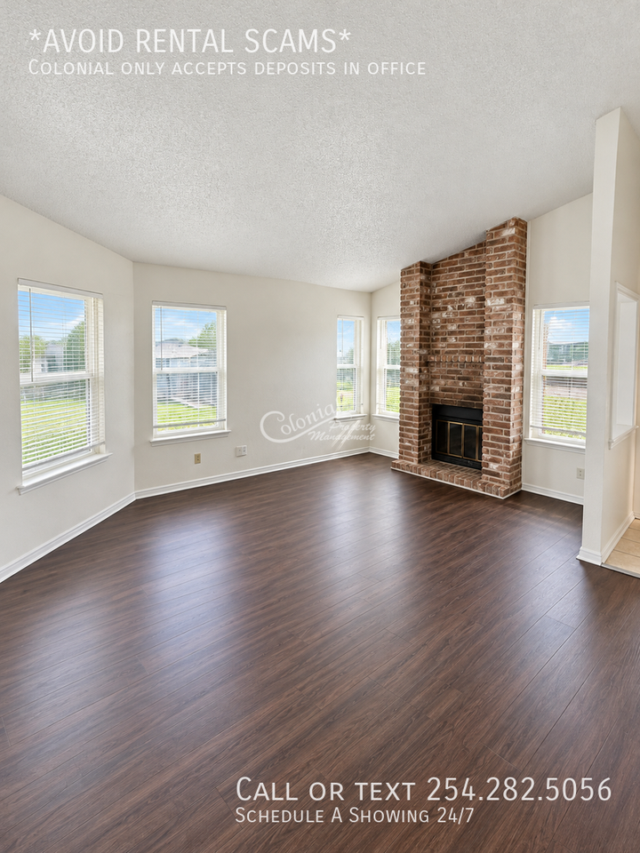 2211 Cimmaron Dr - Photo 2 of 11
