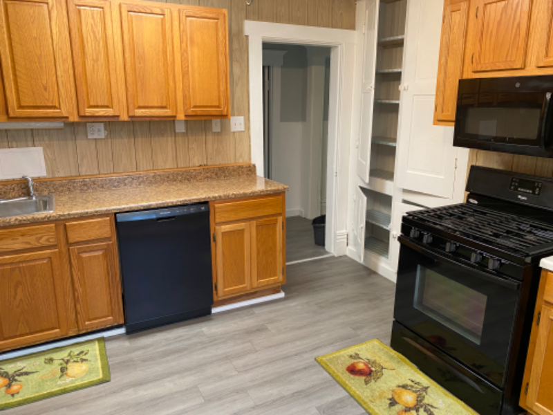 701 Dayton St - Photo 4 of 16