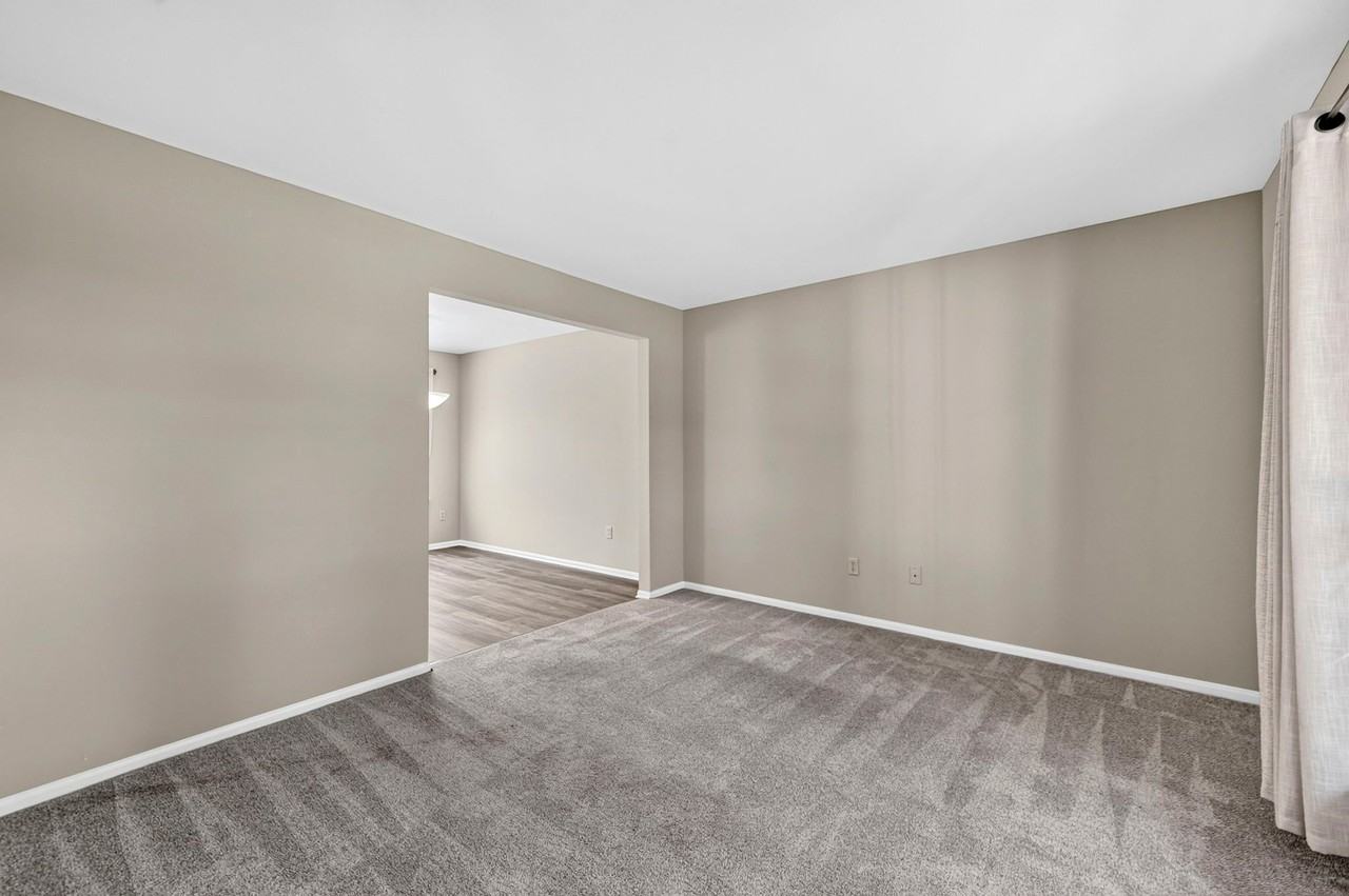 4034 French Oak Ln - Photo 3 of 27