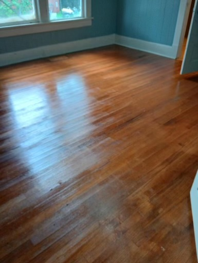 231 Egan St - Photo 3 of 7