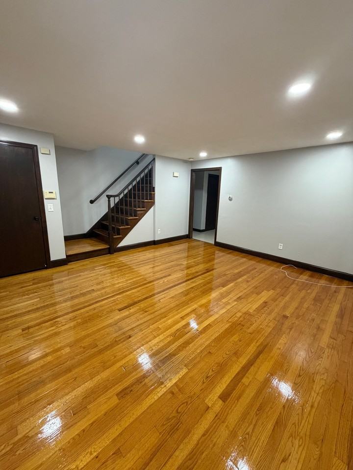 34 Holl St #34HOLLST - Photo 2 of 19