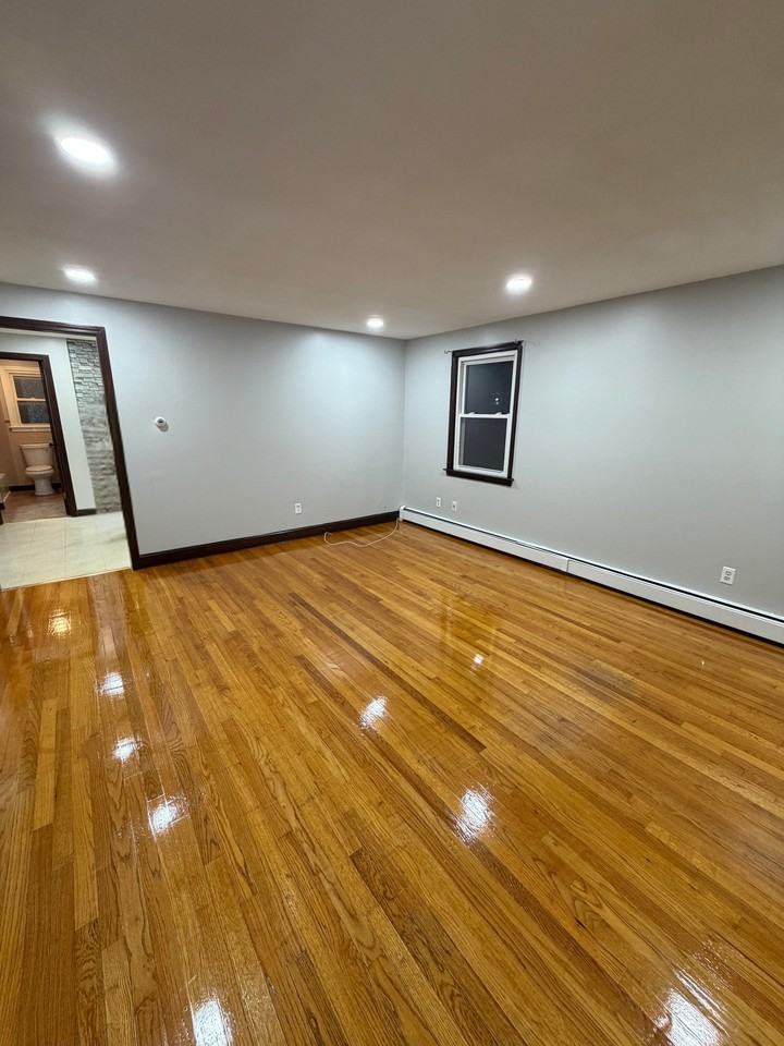 34 Holl St #34HOLLST - Photo 3 of 19
