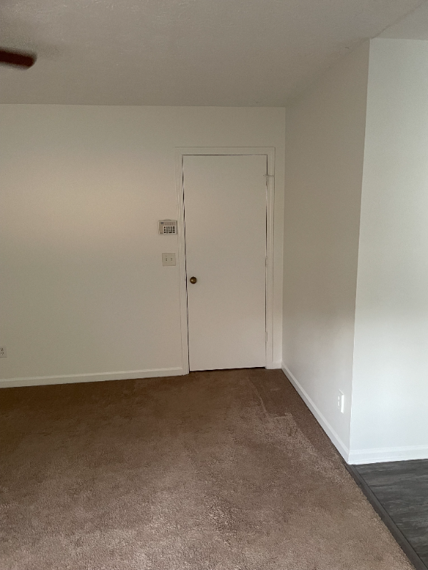3230 Meadowlark Ln Nw - Photo 2 of 13