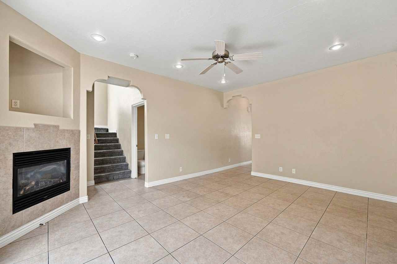 1487 E Payton Way - Photo 6 of 20