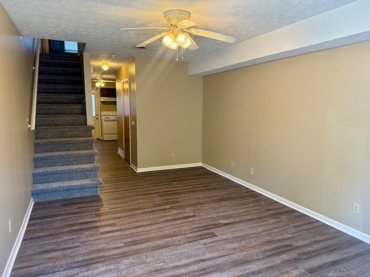 2305 Adams Ave #11 - Photo 2 of 17