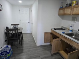 3212 E Henry Ave - Photo 1 of 1