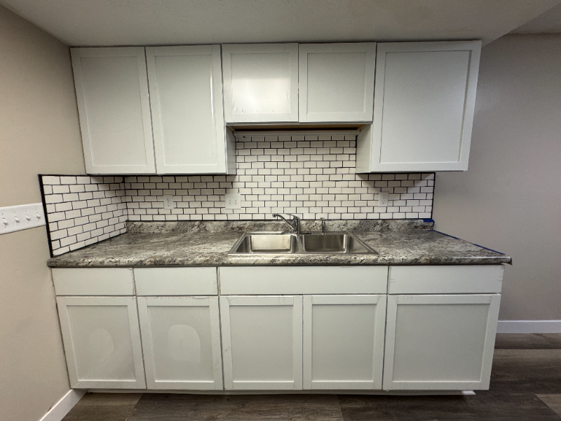 1057 Delphi Ave - Photo 5 of 9