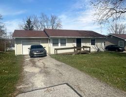 featured image of 3227 S Koldyke Dr