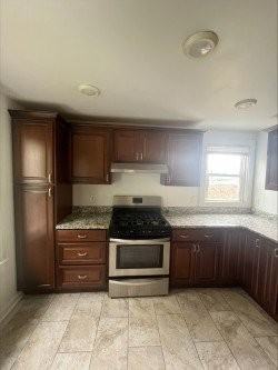 78 Hill St #3 - Photo 3 of 11