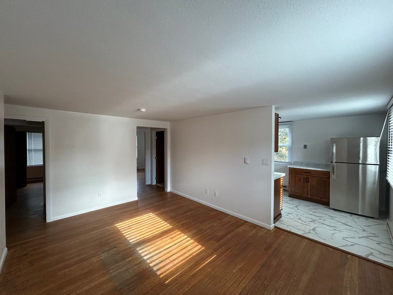 510 S Main St #8 - Photo 3 of 6
