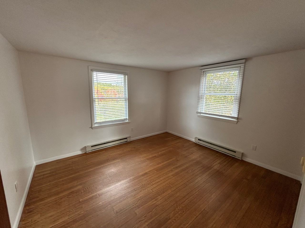 510 S Main St #8 - Photo 4 of 6