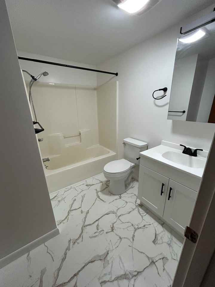 510 S Main St #8 - Photo 6 of 6