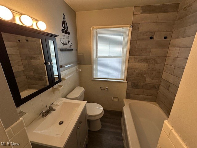 5185 Anthony St - Photo 7 of 17