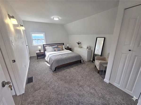 2323 Patterson Ave - Photo 6 of 12