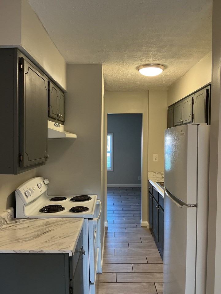 51 Gillman Lane #101 - Photo 2 of 8