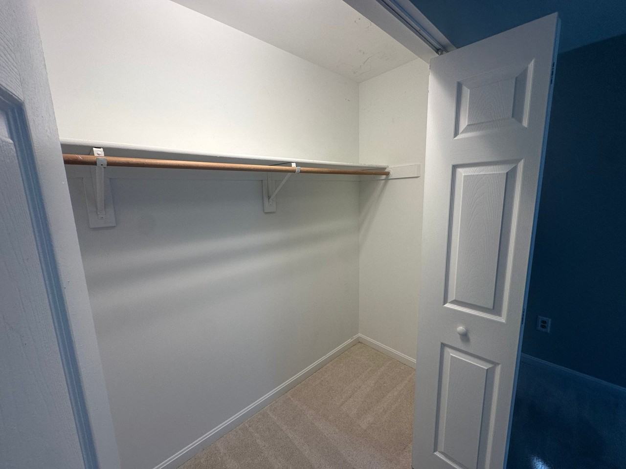 10266 Redtail Ct - Photo 4 of 17