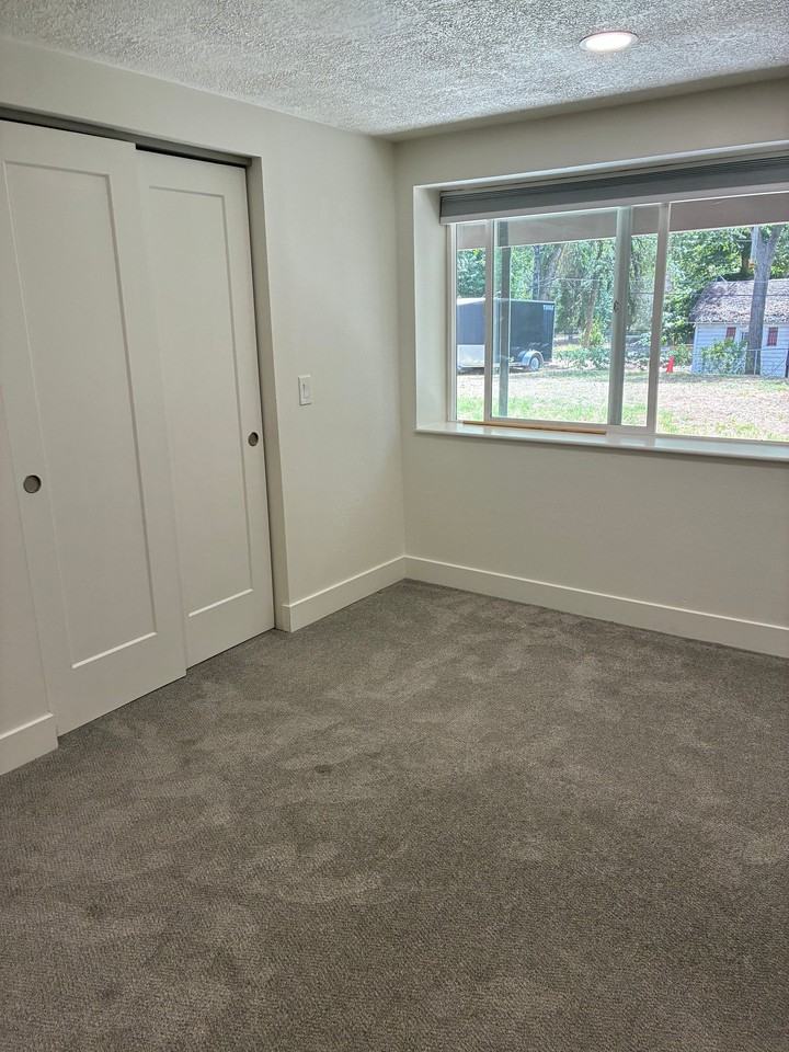 1386 E Downington Ave #1 - Photo 5 of 16