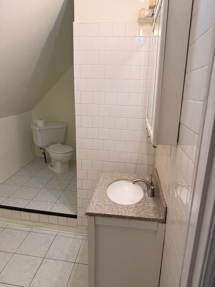 2966 N Lawndale Ave #A - Photo 4 of 7