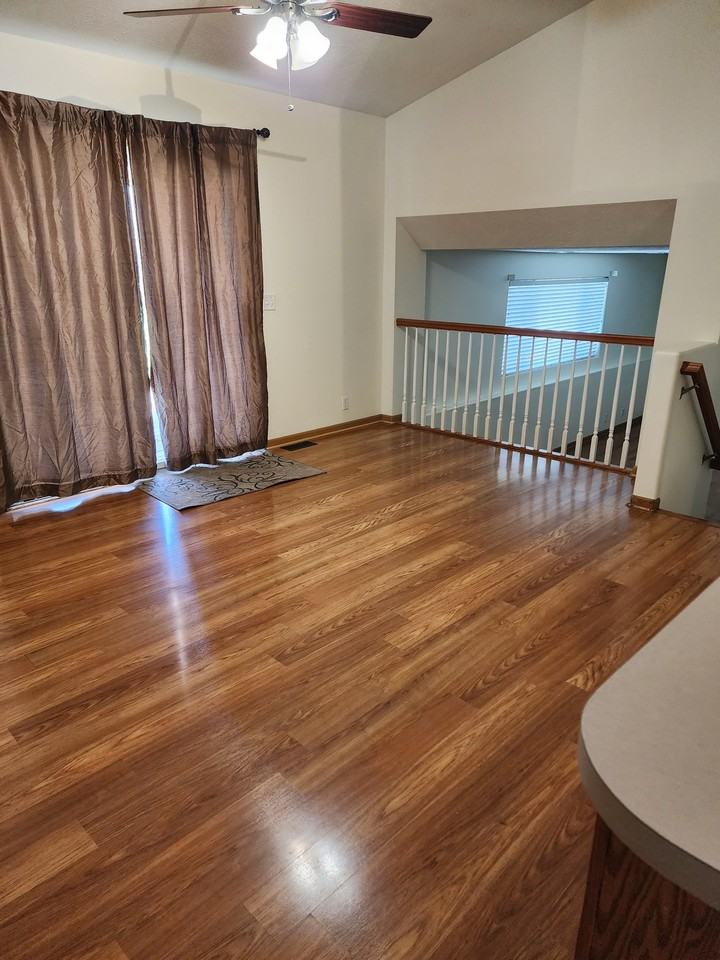 5315 S 188th St - Photo 4 of 14