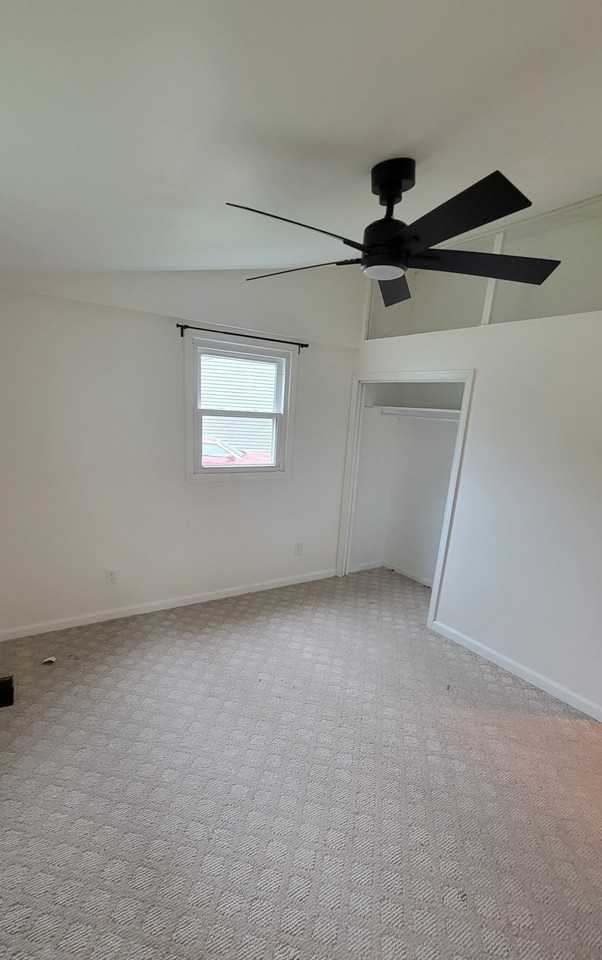 1006 S Pleasantview Dr - Photo 4 of 13